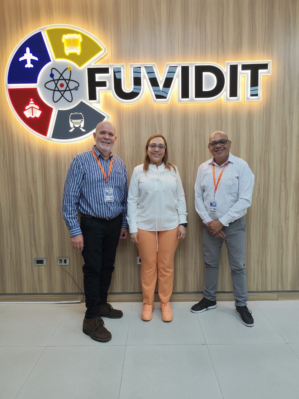 La UNETI visita sede de la FUVIDIT para impulsar agenda de trabajo conjunto